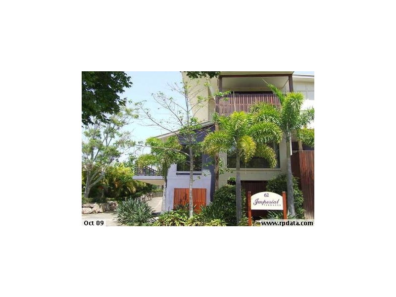 1/62 Imperial Parade, Labrador QLD 4215