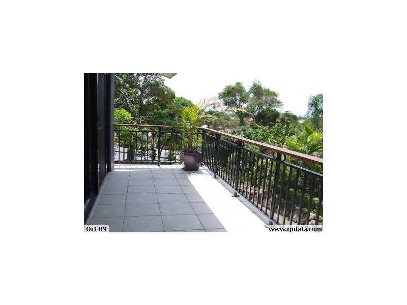 1/62 Imperial Parade, Labrador QLD 4215