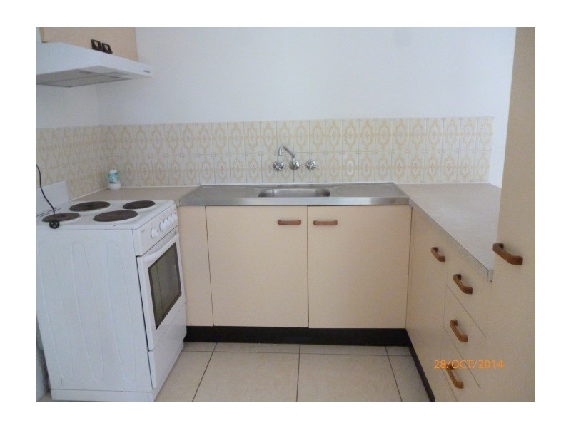 20 Bright Avenue, Labrador QLD 4215