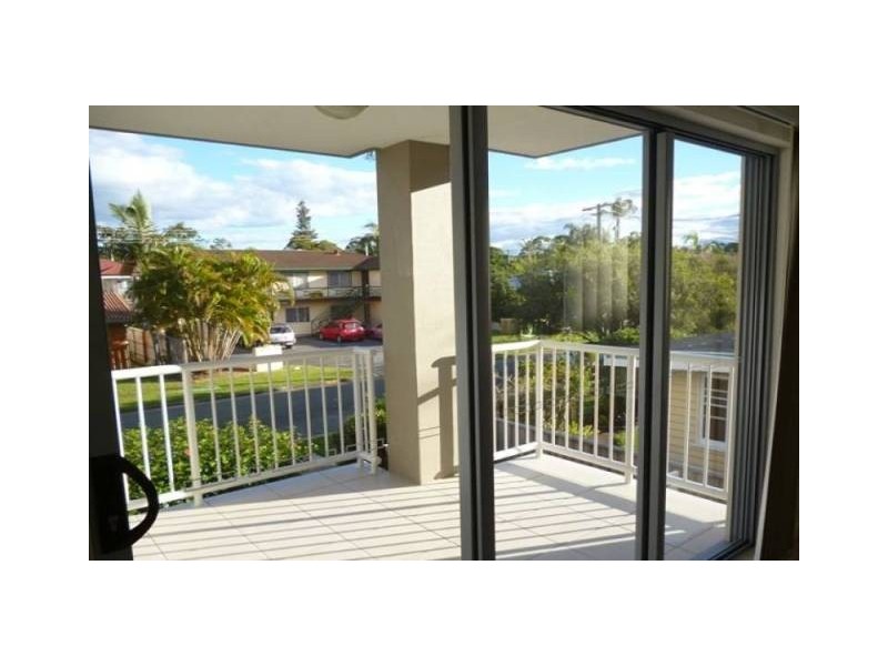 2/7 Phillip Street, Labrador QLD 4215