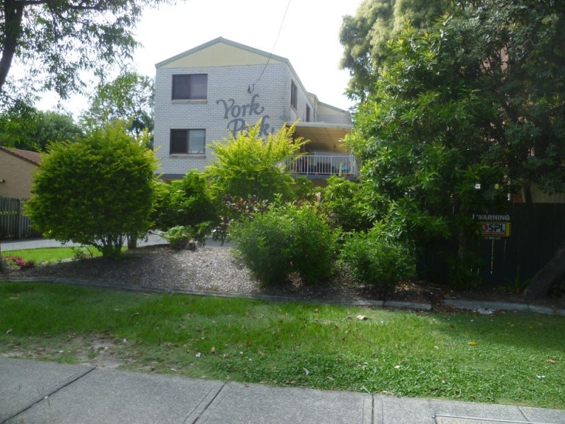 3/183 Muir Street, Labrador QLD 4215