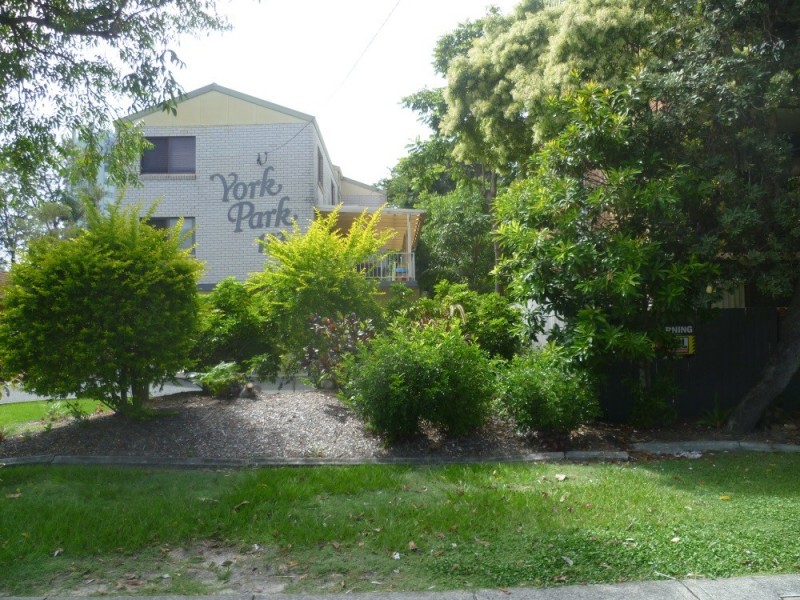 3/183 Muir Street, Labrador QLD 4215