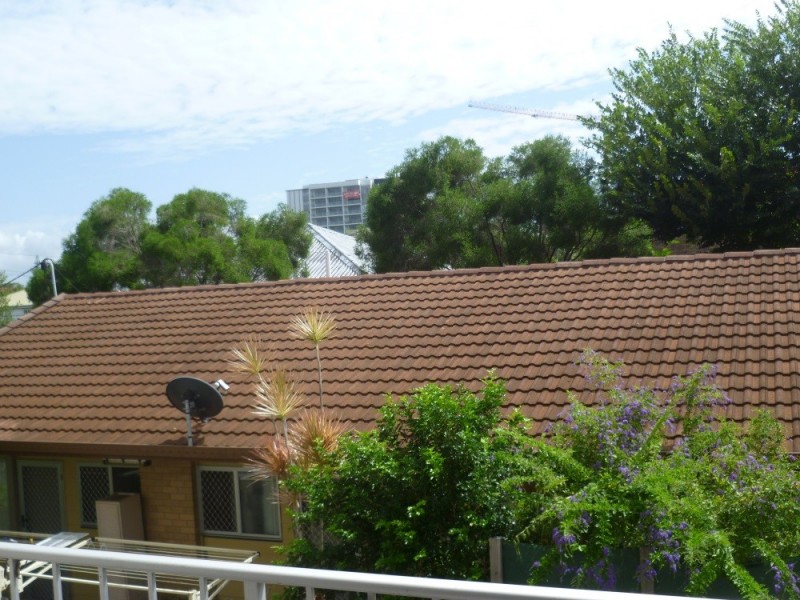 3/183 Muir Street, Labrador QLD 4215