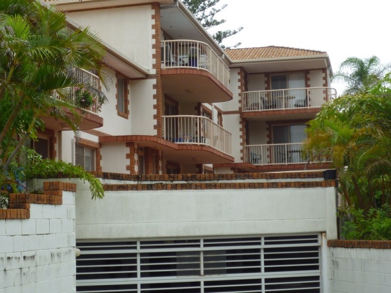 3/9 Montana Road, Mermaid Beach QLD 4218