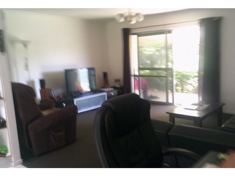4 The Glade, Labrador QLD 4215