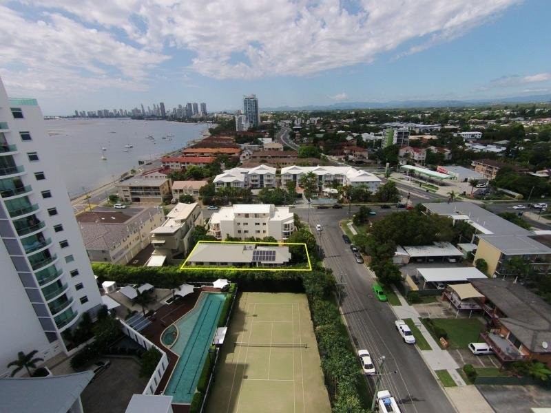 Labrador QLD 4215