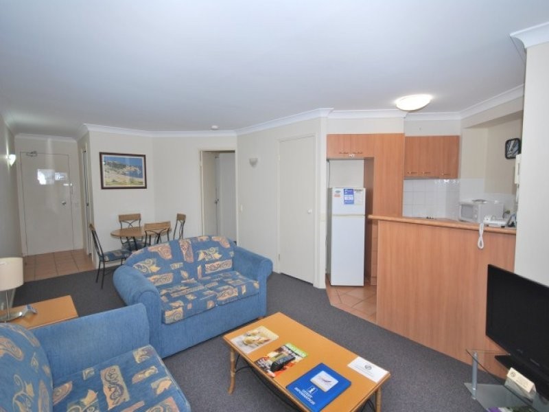 25/5 Fourth Avenue, Burleigh Heads QLD 4220