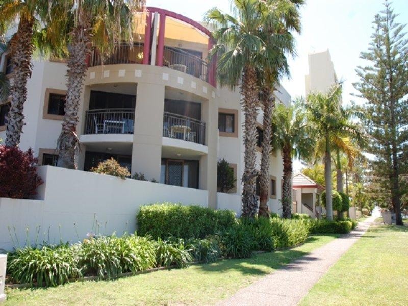 25/5 Fourth Avenue, Burleigh Heads QLD 4220