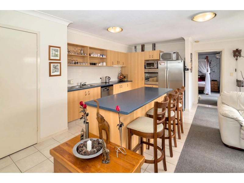 5/18 Parker Street, Labrador QLD 4215