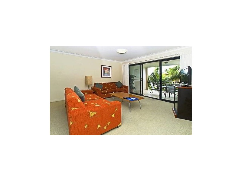 210/392 Marine Parade, Labrador QLD 4215