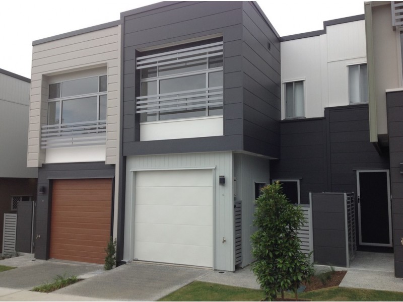 460-462 Pine Ridge Road, Coombabah QLD 4216