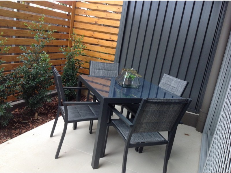 460-462 Pine Ridge Road, Coombabah QLD 4216