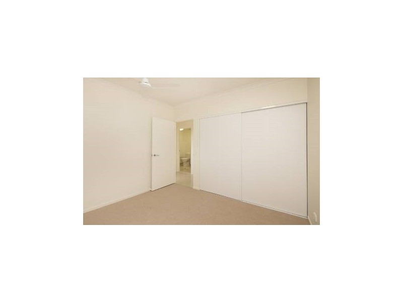 28/171 Scarborough Street, Southport QLD 4215