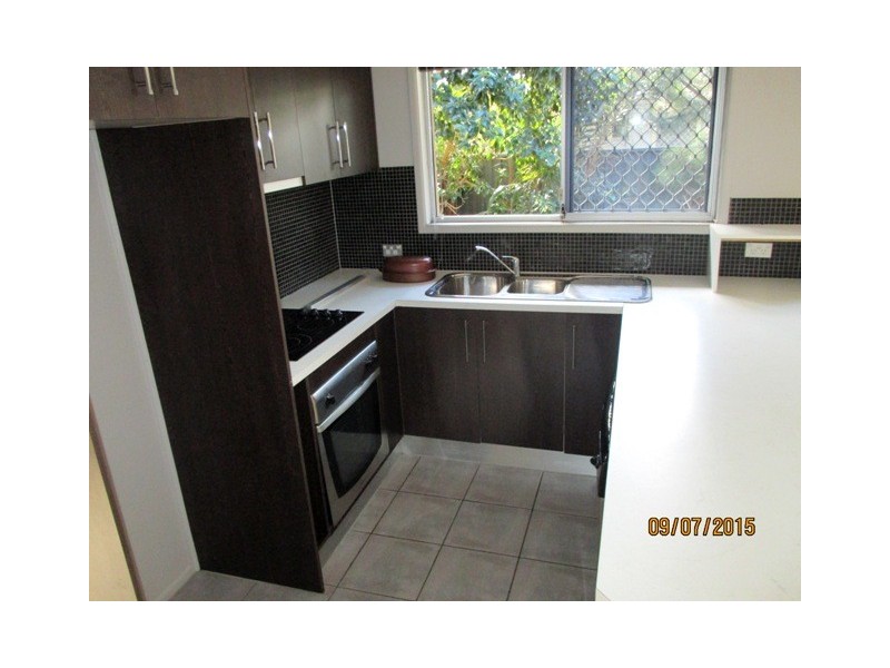 Hollywell QLD 4216