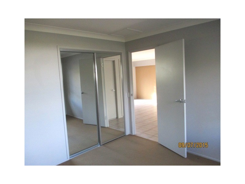 Hollywell QLD 4216