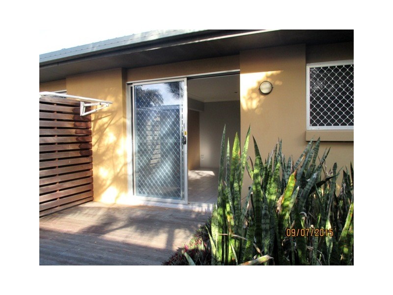 Hollywell QLD 4216