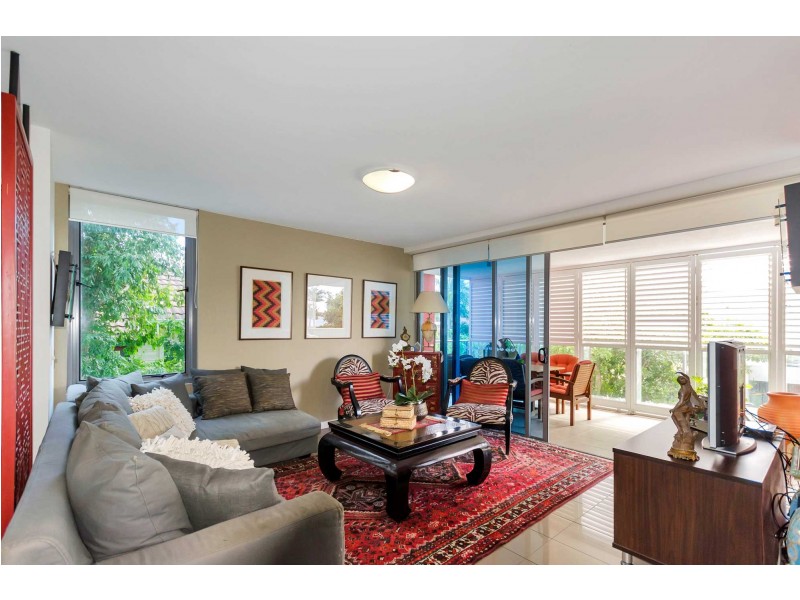 2102/438 Marine Parade, Biggera Waters QLD 4216
