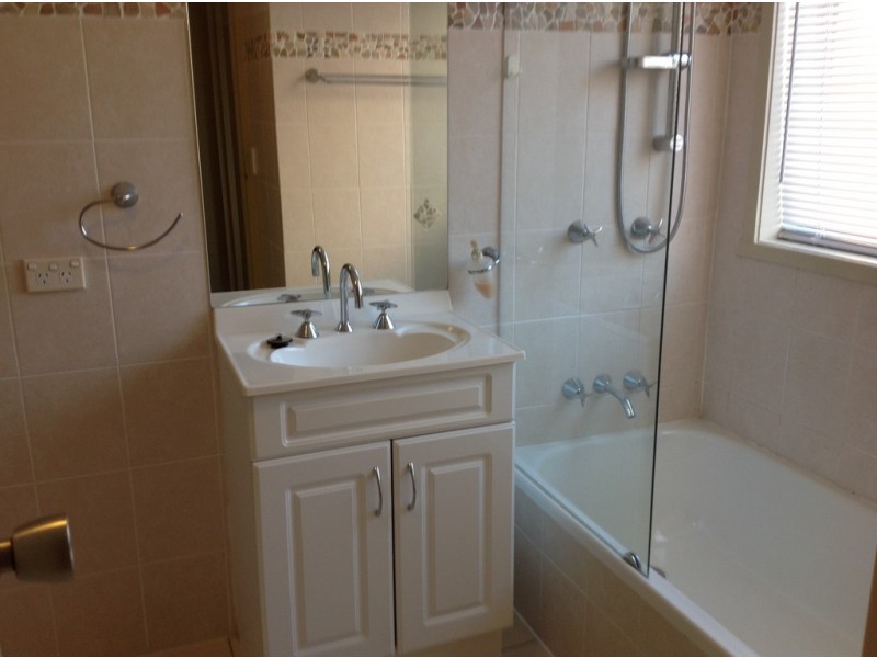 2/406 Marine Parade, Biggera Waters QLD 4216