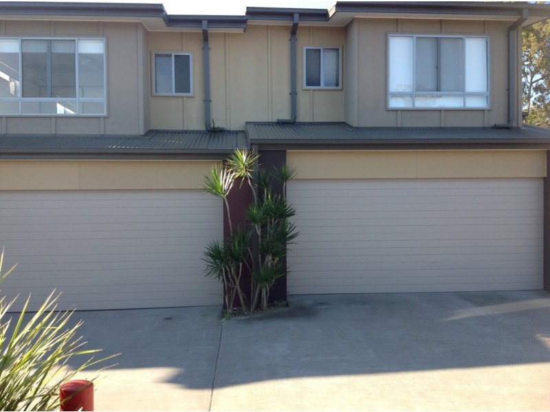 446 Pine Ridge Road, Coombabah QLD 4216