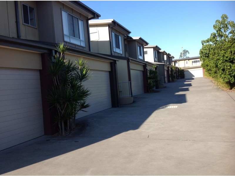 446 Pine Ridge Road, Coombabah QLD 4216