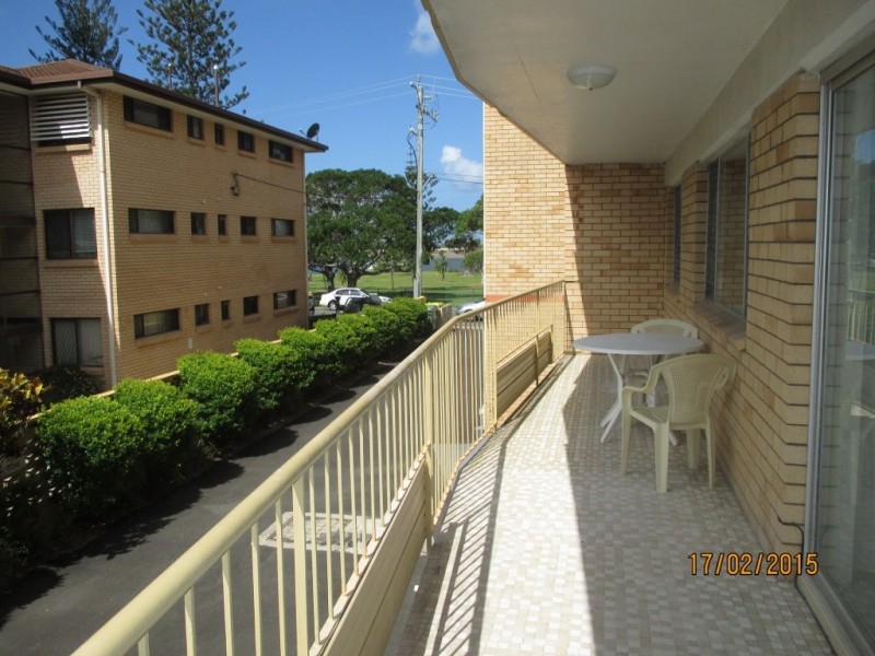 Labrador QLD 4215