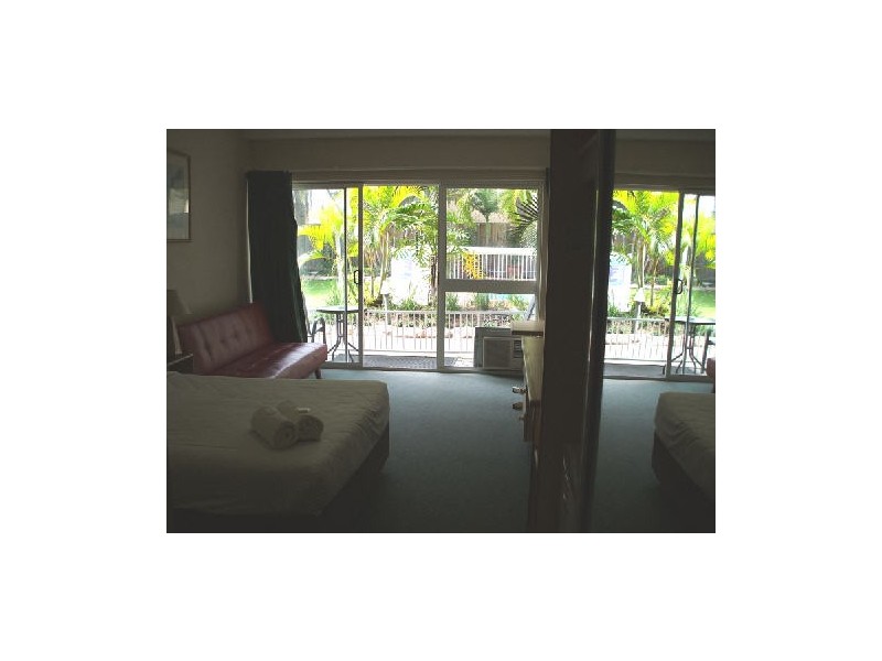 111/2007 Gold Coast Highway, Miami QLD 4220
