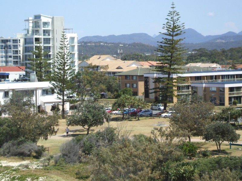 111/2007 Gold Coast Highway, Miami QLD 4220