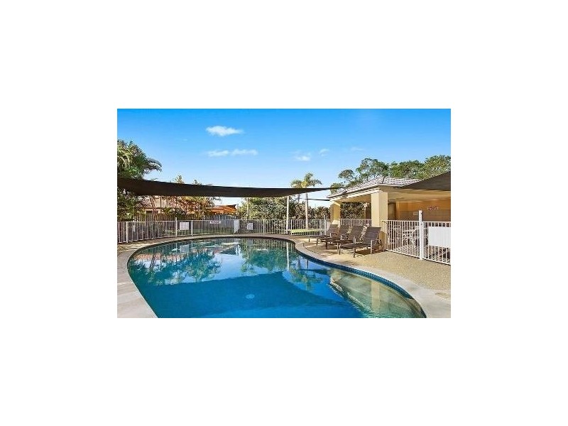 6/95 Arundel Drive, Arundel QLD 4214