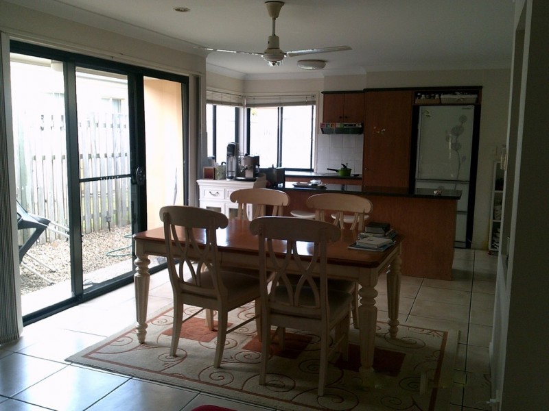 6/95 Arundel Drive, Arundel QLD 4214