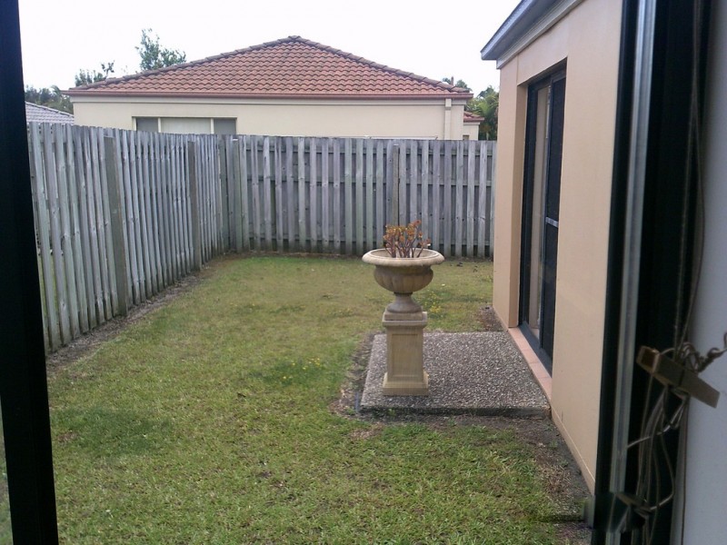 6/95 Arundel Drive, Arundel QLD 4214