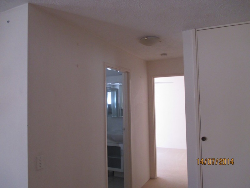 1/25 Imperial Parade, Labrador QLD 4215