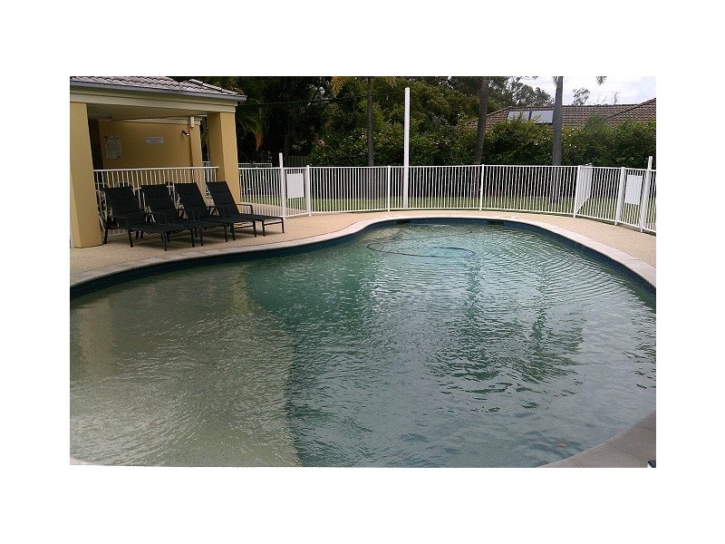 39/95 Arundel Drive, Arundel QLD 4214