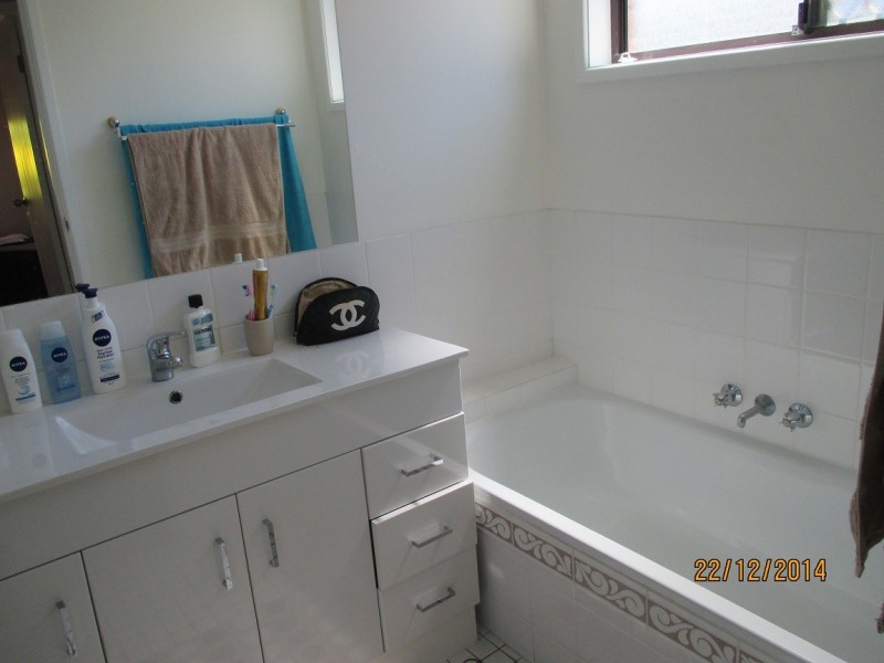 Labrador QLD 4215