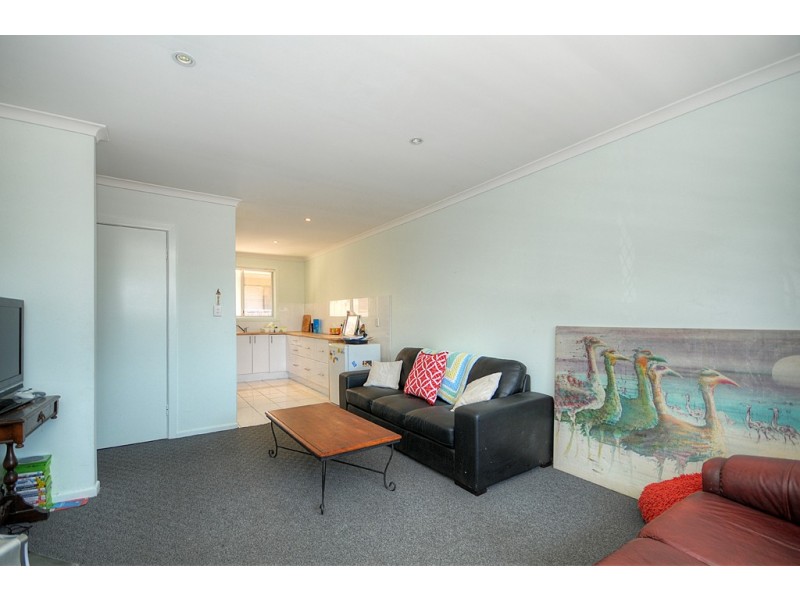 7/33 Middle Street, Labrador QLD 4215