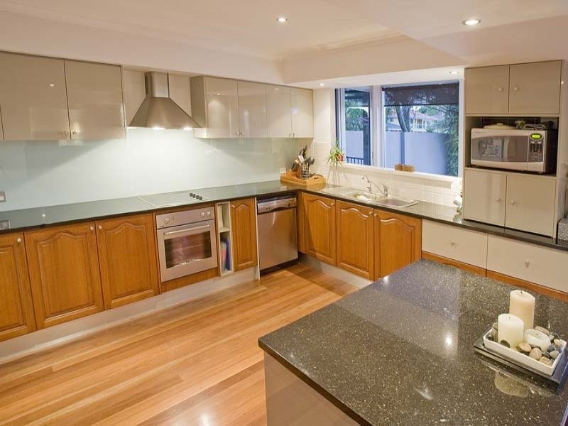 130 Townson Avenue, Palm Beach QLD 4221