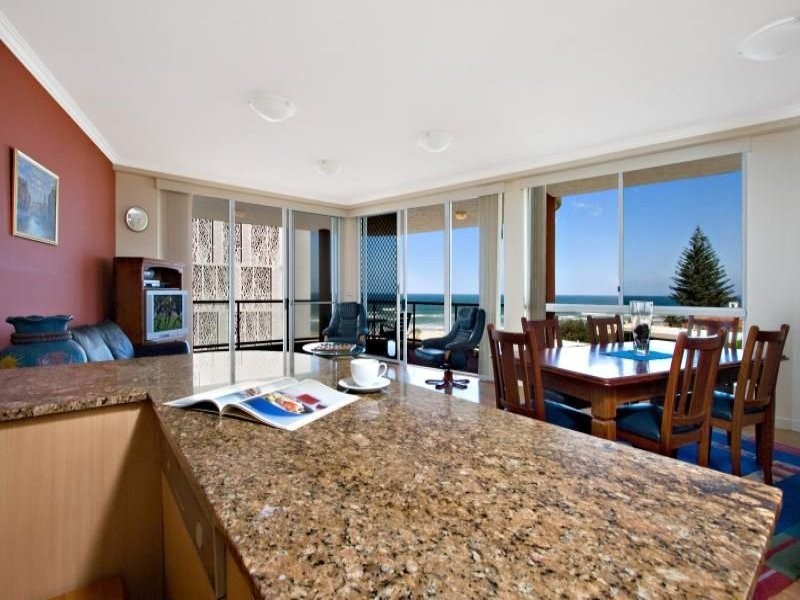 3 Twenty Seventh Avenue, Palm Beach QLD 4221