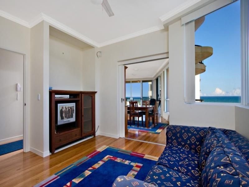 3 Twenty Seventh Avenue, Palm Beach QLD 4221