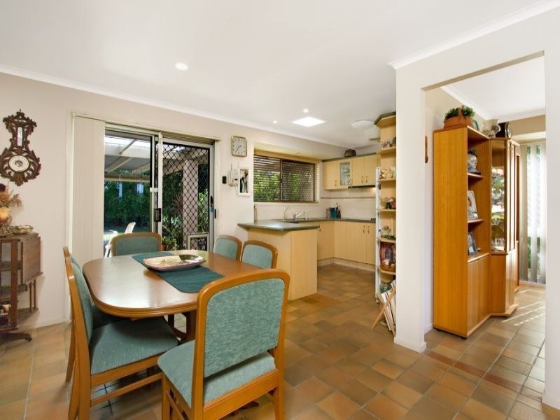 52 Japonica Drive, Palm Beach QLD 4221