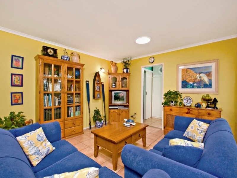 77 Parnki Parade, Palm Beach QLD 4221