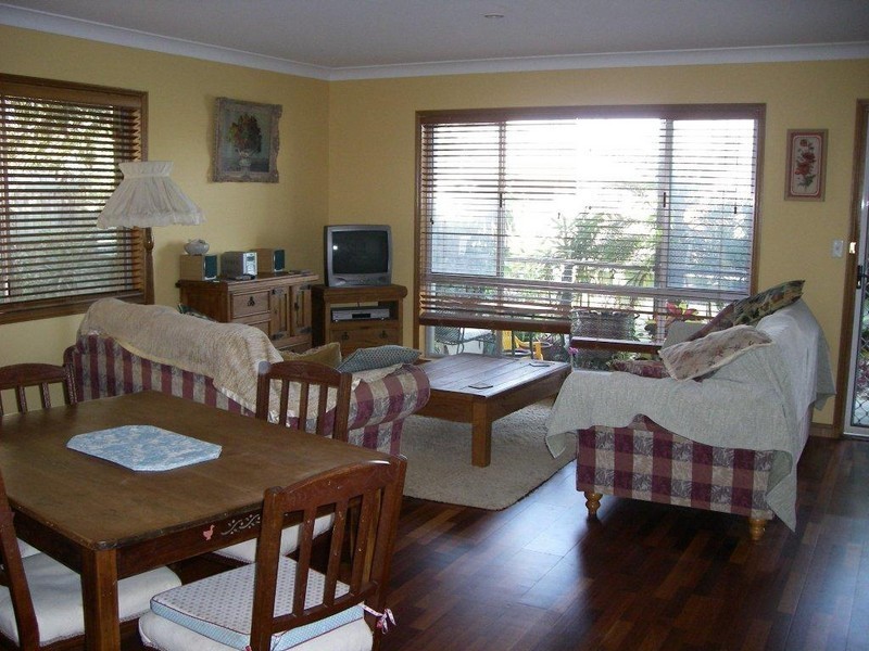 45 Twelfth Ave, Palm Beach QLD 4221