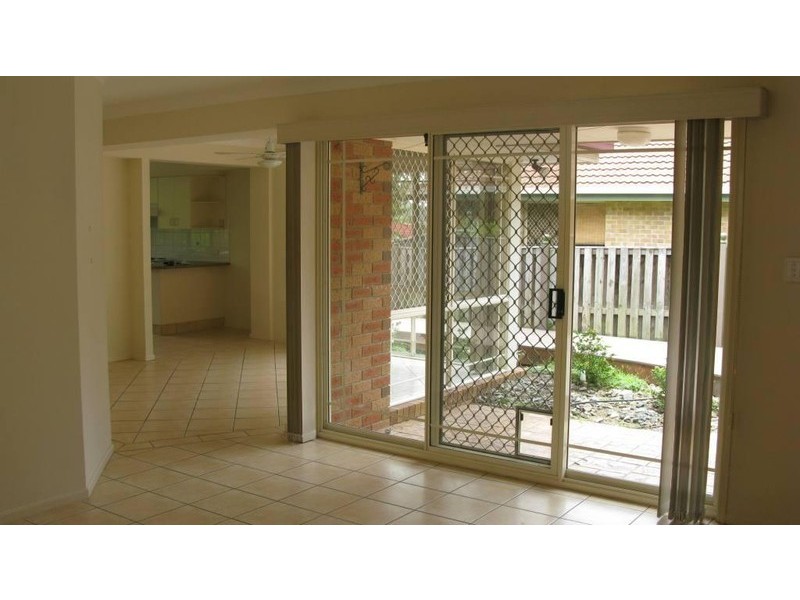 Elanora QLD 4221
