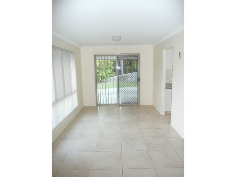 Elanora QLD 4221