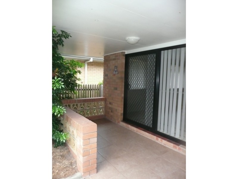 30 Twenty Fourth Ave, Palm Beach QLD 4221