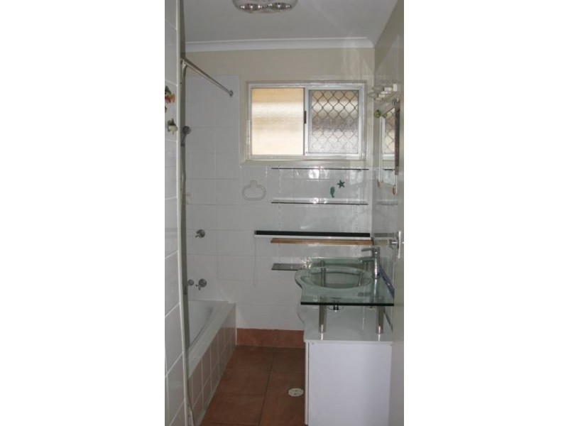 30 Twenty Fourth Ave, Palm Beach QLD 4221