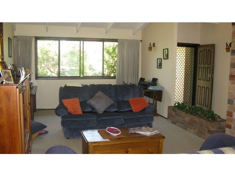 31 Kurrajong Crt, Palm Beach QLD 4221