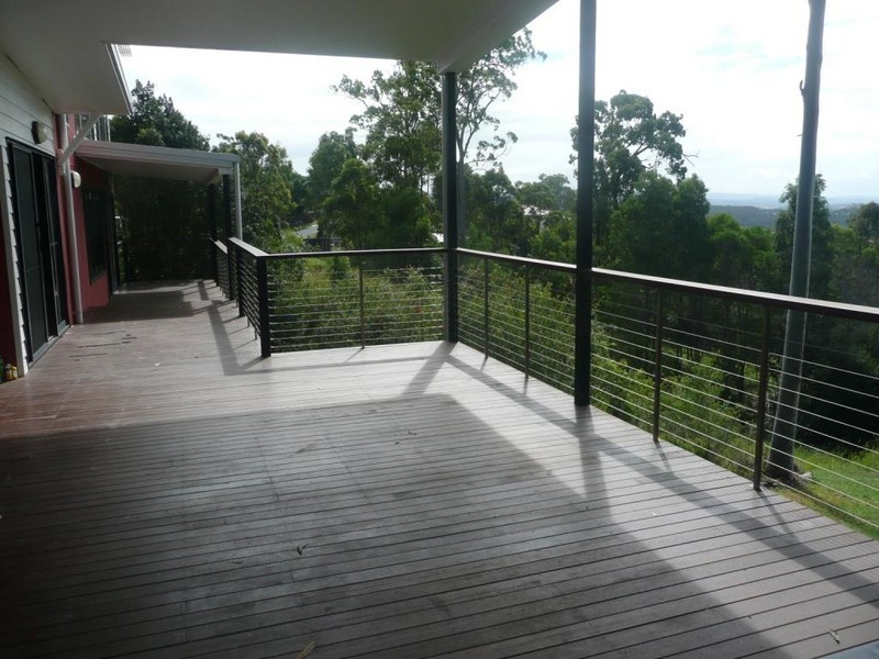 3 Buckingham Way, Elanora QLD 4221