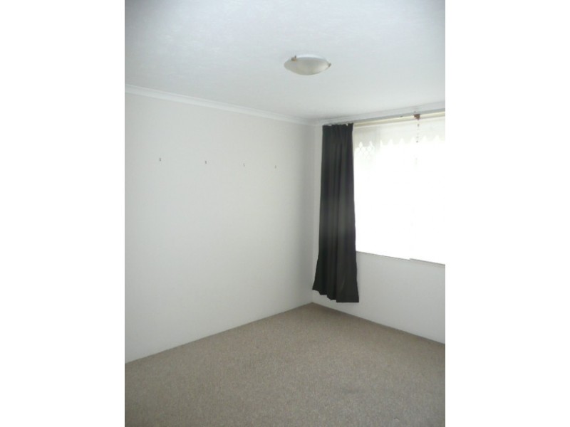 1/16 Mawarra Ave, Palm Beach QLD 4221