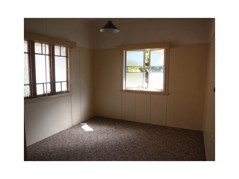 88 Dutton Street, Coolangatta QLD 4225