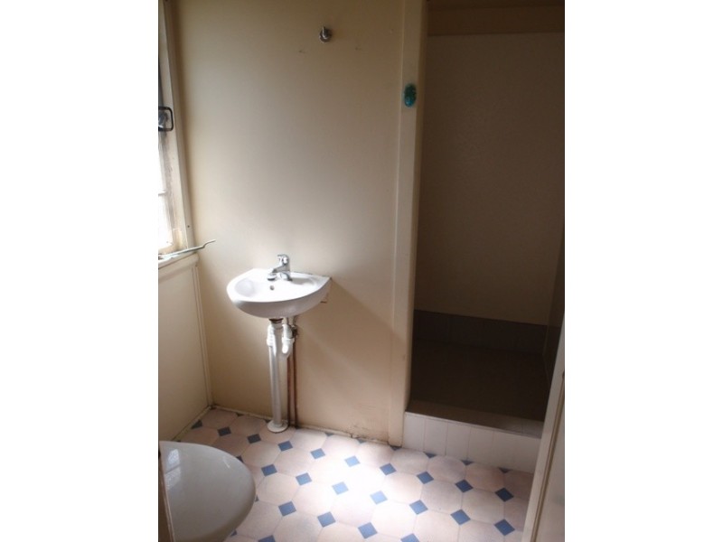 88 Dutton Street, Coolangatta QLD 4225