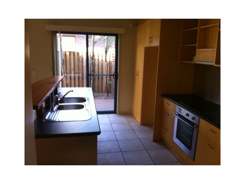 1/11 Leyte Avenue, Palm Beach QLD 4221